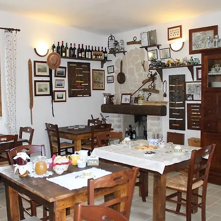 Albachiara فندق مبيت وإفطار مونوبولي