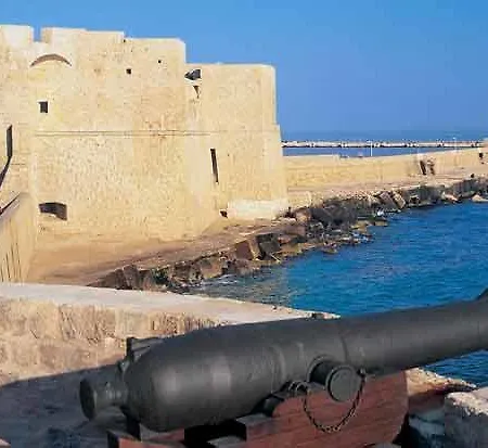 לינה וארוחת בוקר Albachiara מונופולי
