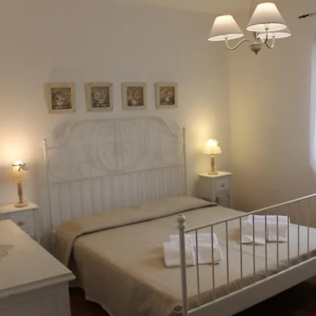 Albachiara Bed & Breakfast 3*