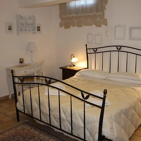 Albachiara فندق مبيت وإفطار 3*