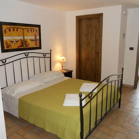 Albachiara Bed & Breakfast